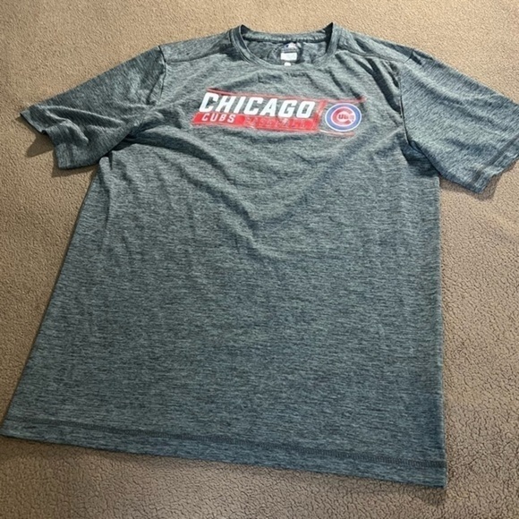 CHICAGO CUBS BASEBALL FITNESS STRETCH LOGO TX3 COOL MEDIUM T-SHIRT - Picture 1 of 9